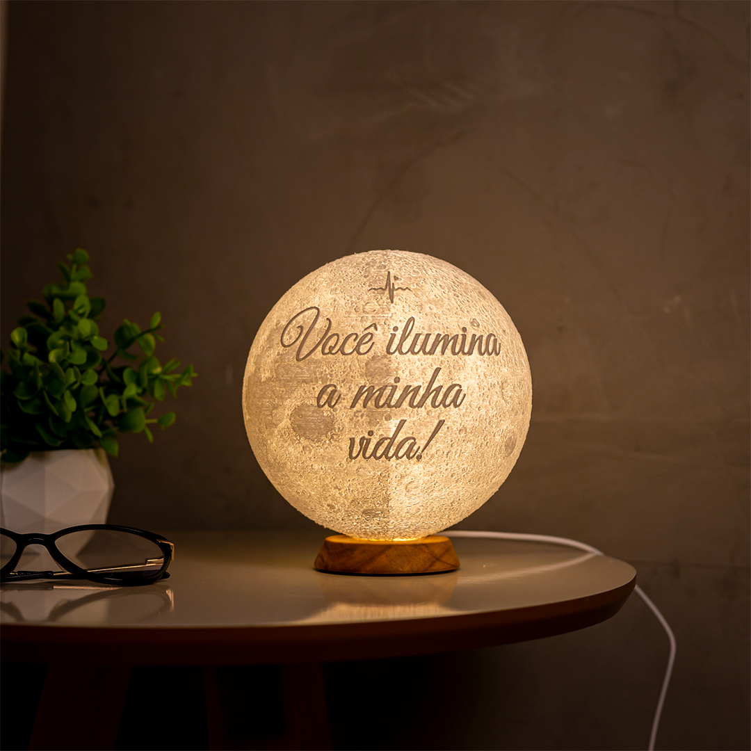 Luminária Lua 3D - Personalizada Com Foto e Frase