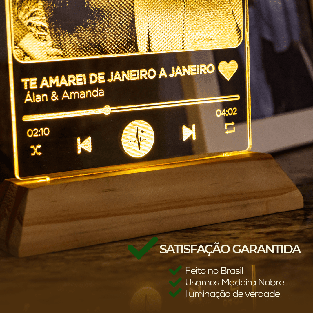 Luminária Spotify - Personalizada com Foto, Frase, Nomes e Música
